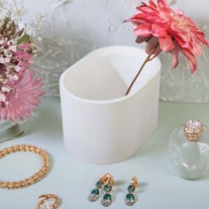 Oval Shape Succulent Plant Pots, for Candle, Jewellery, Multipurpose Use – Artistic Design For Office & Home Décor